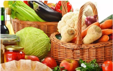 不懂会计的老板算利润,不懂餐饮的女老板