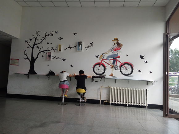 太原理工大学学姐迎新,新生怎么去太原理工大学