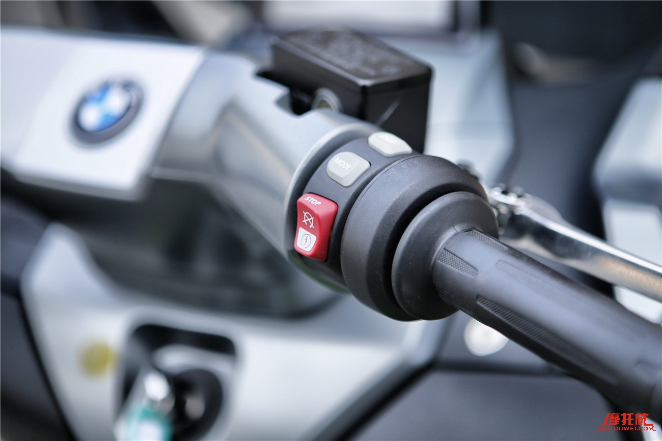宝马电动摩托车cevolution缺点,宝马电动摩托车cevolution评测