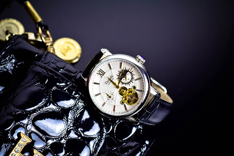 镂空机械表机芯排行榜最新,机芯镂空设计的表