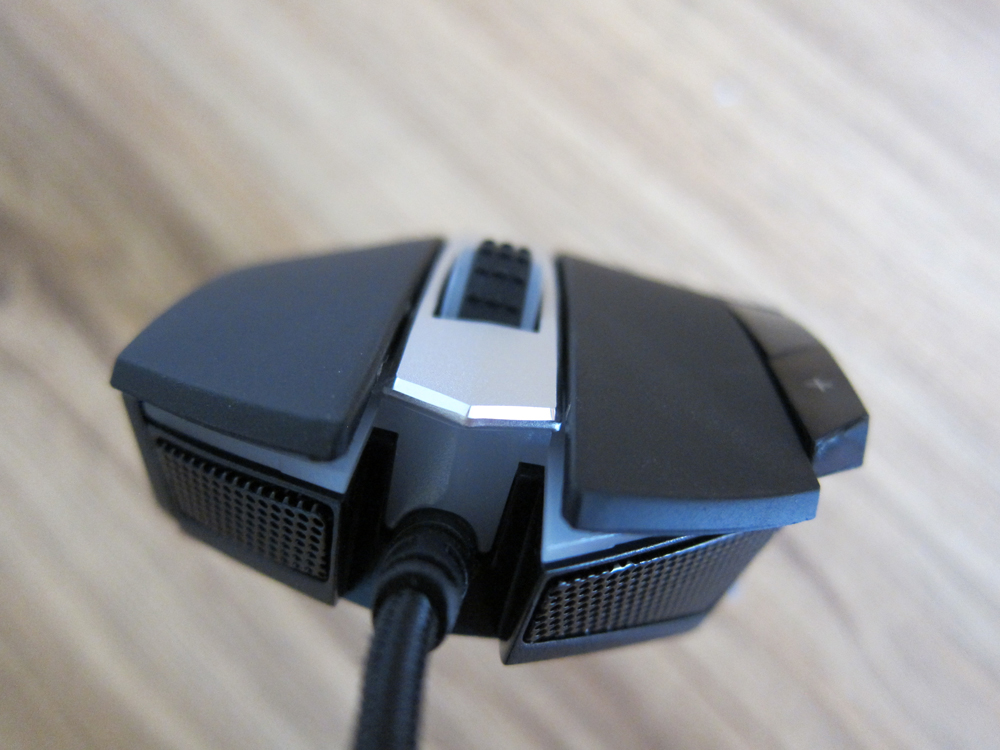 80后老玩家拿起新鼠标，重回游戏激情岁月