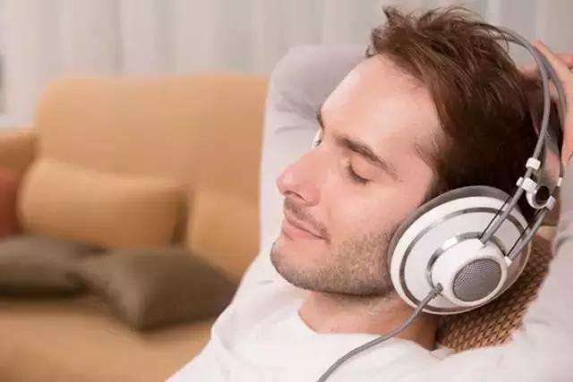 深挖寺库42件美好单品，我知道你想有点酷，但又怕太出格！