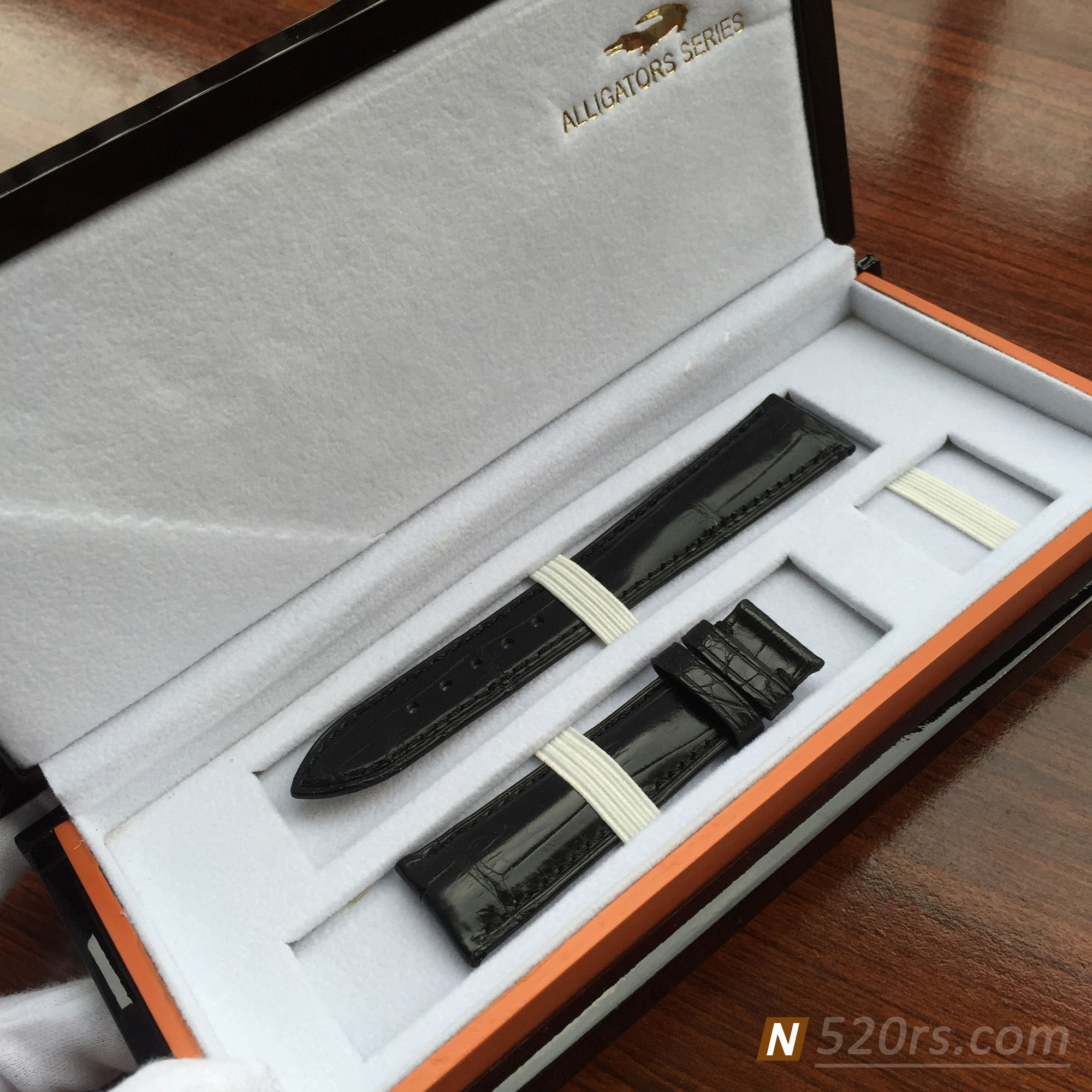 劳力士蚝式恒动手表怎样调时间,豪华珠宝手表