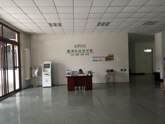 太原理工大学学姐迎新,新生怎么去太原理工大学