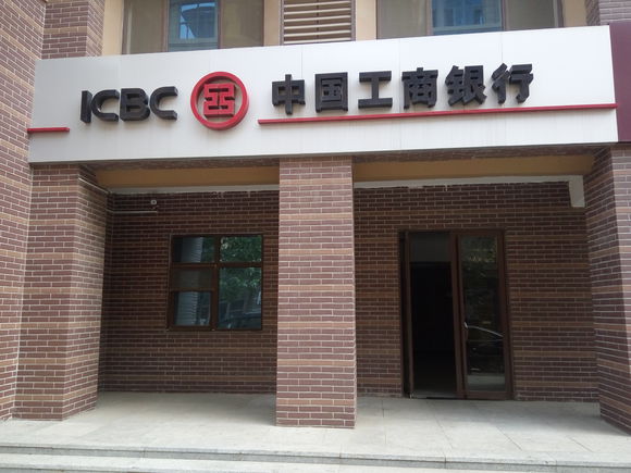 太原理工大学学姐迎新,新生怎么去太原理工大学