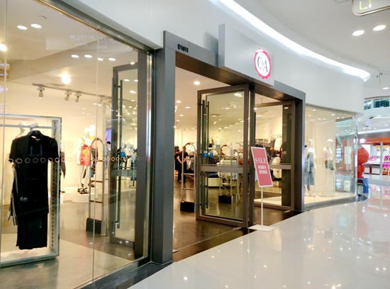 喜欢买衣服的女生看过来,喜欢在实体店买衣服的人性格