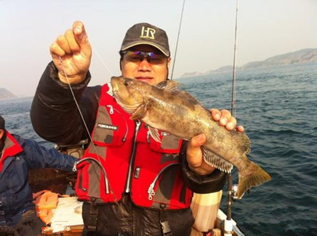 去海钓技巧图片大全,岸边海钓黄鱼的技巧