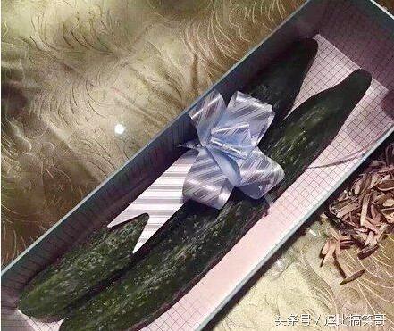 闺蜜生日礼物送什么便宜又大气,闺蜜送我的生日礼物怎么发朋友圈