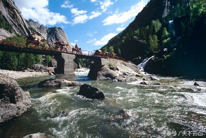 人间仙境可可托海纪行（文/冯忠文）