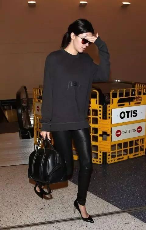 美式hiphop高街连帽卫衣,宽松潮牌oversize薄款卫衣搭配