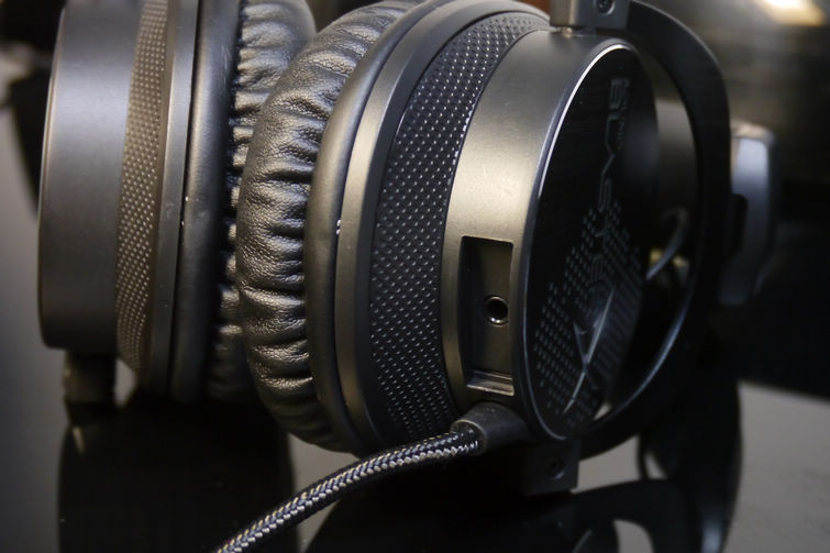 黑科技蓝牙游戏耳机入耳式,7.1电竞游戏耳机头戴式