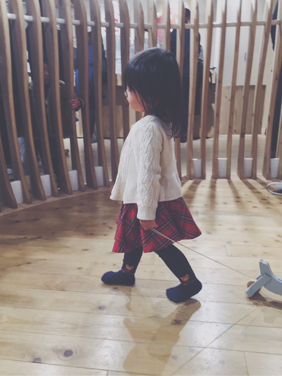 小童装男童1-3岁断码清仓大甩卖,中大童8-12岁童装品牌羽绒服清仓