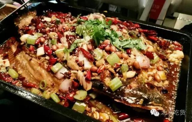 最近北京火爆排队的美食,北京人气爆棚烧烤