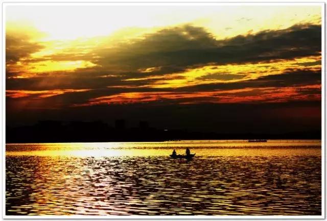 武汉哪里能够玩摩托艇水上飞人,武汉哪里能够玩水上飞人