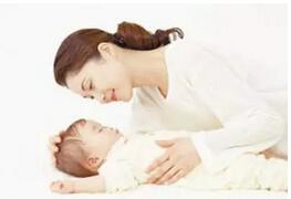 产后下巴反复长痘,女人面部额头长痘祛痘护理指南