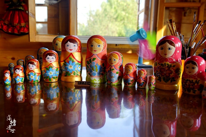 套娃成为俄罗斯传统工艺的原因,套娃为什么是俄罗斯的传统标志