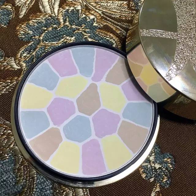 最好用的散粉粉饼,粉饼散粉推荐干皮肤