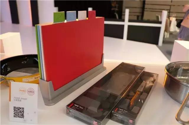 两个小时就能逛遍全世界？好喝的酒果然都是糖衣炮弹