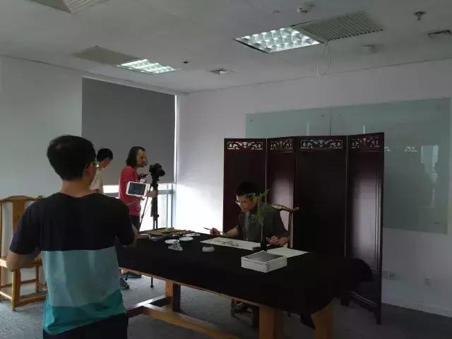 推荐当代优秀青年国画家赵少俨,赵少俨中国花鸟画技法