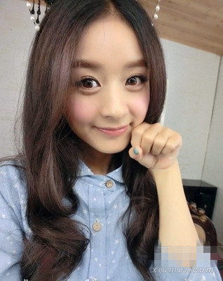 圆脸也能够中分,大圆脸侧分中分哪个瘦脸