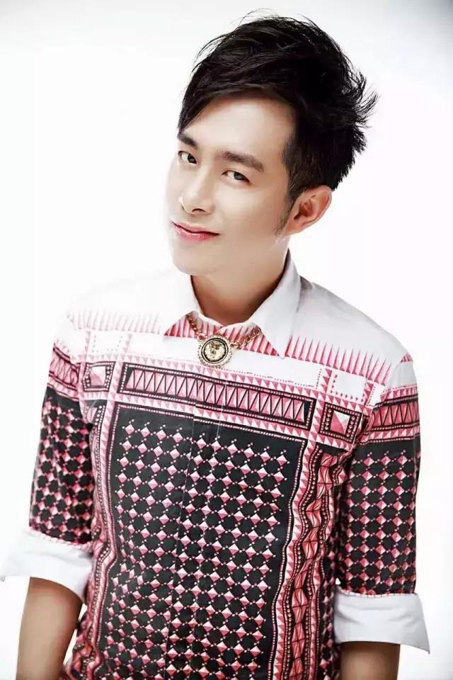 贵州最火的十首歌,在贵州唱歌最好听的贵州民歌歌手