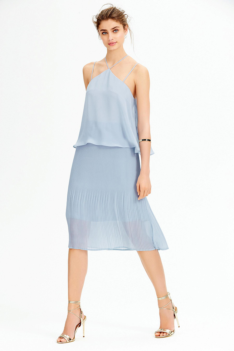 越漂亮女人越会穿衣,通勤穿搭工作职场y型身材