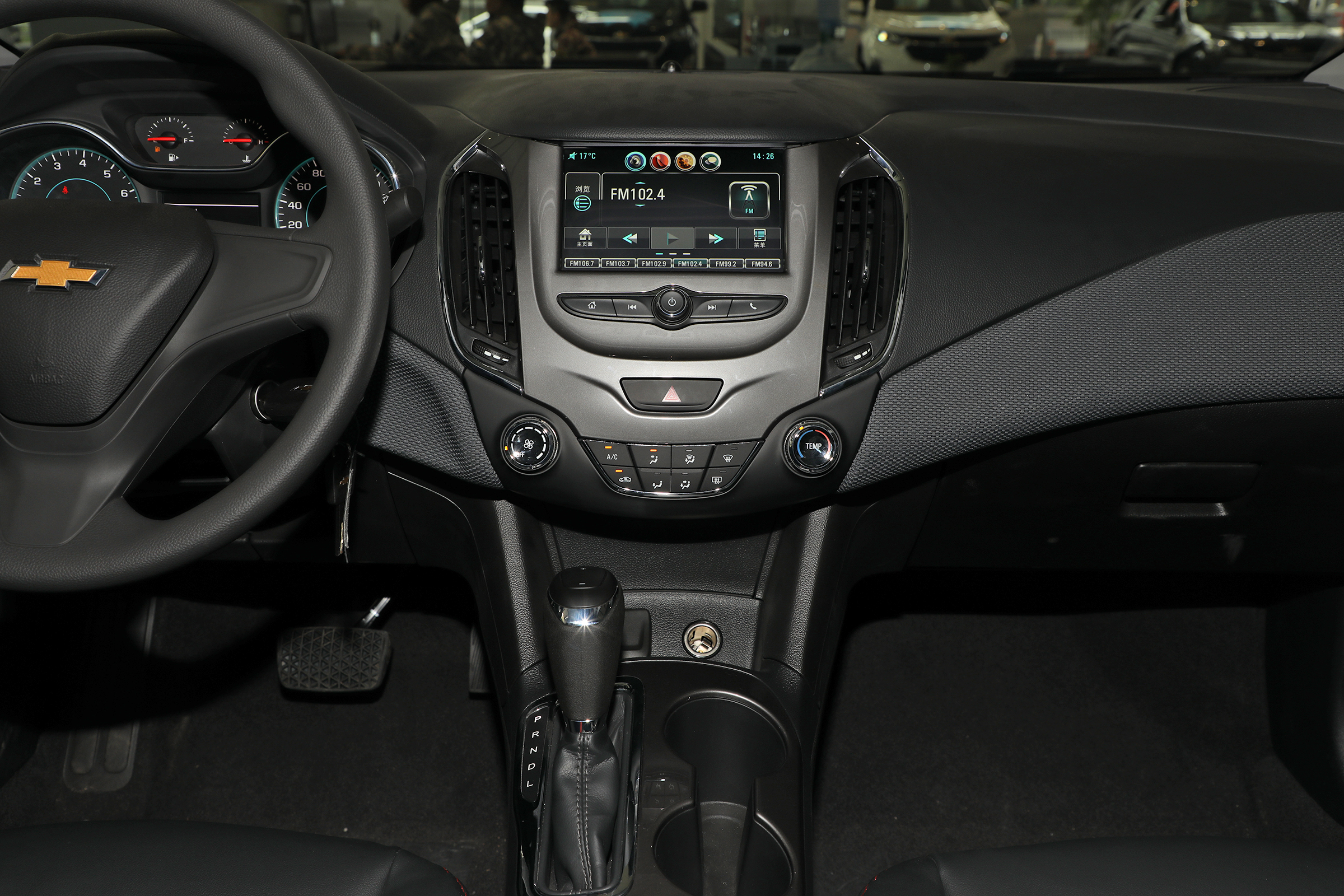 买一辆几千块钱的科鲁兹体验,买新车科鲁兹的10大忠告