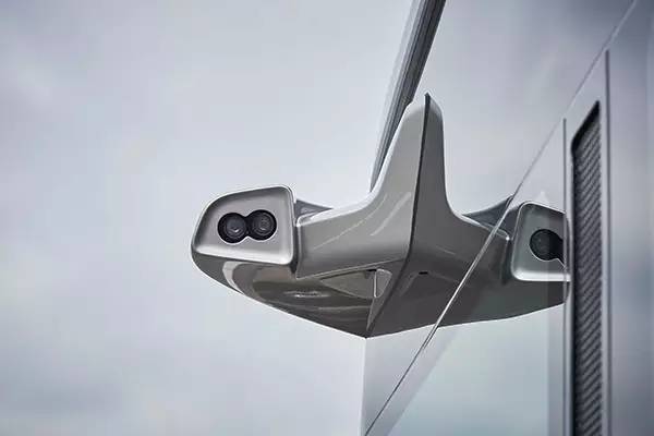 奔驰旗下大巴 (奔驰巴士新里程)