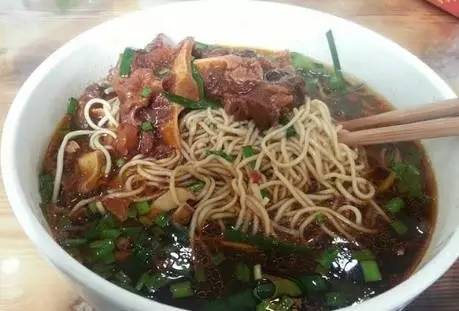 吓哭外国人的美食博主,盘点十种能吓哭小孩的美食