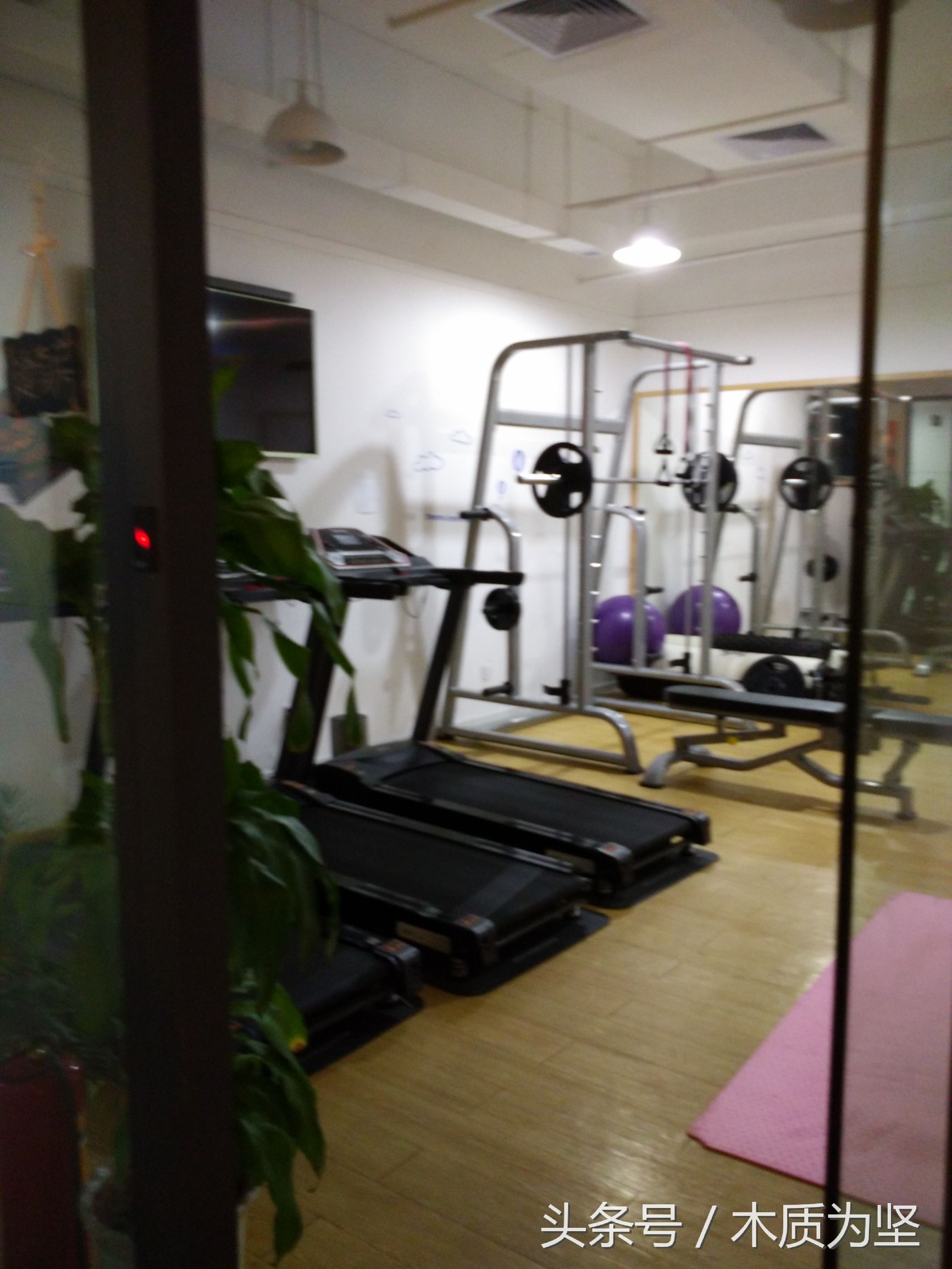 拜访深圳创客空间，看到了凤凰卫视曾做专访的角落（2）。。。