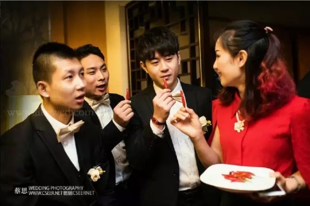 鎺ヤ翰娓告垙閬撳叿鍦ㄥ摢閲屼拱 (缁撳鎺ヤ翰娓告垙閬撳叿)