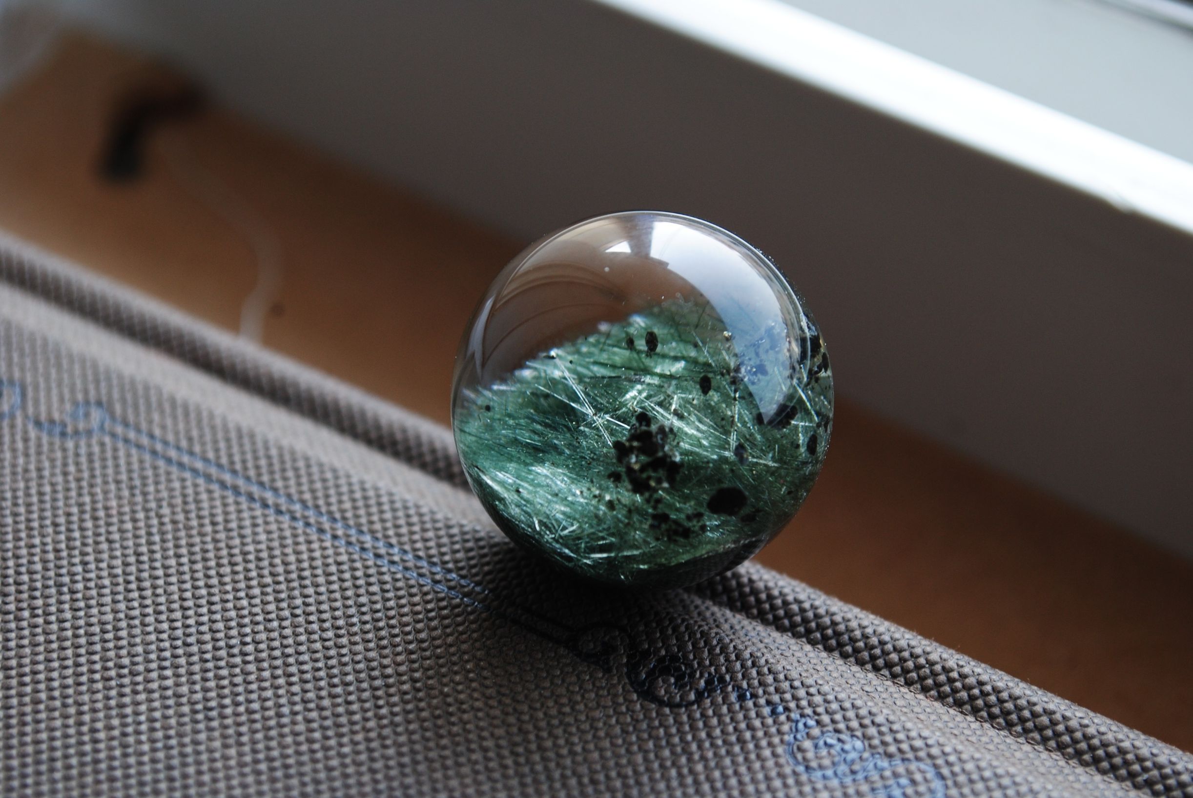 一眼辨别真假翡翠,水晶鉴定真假最简单方法