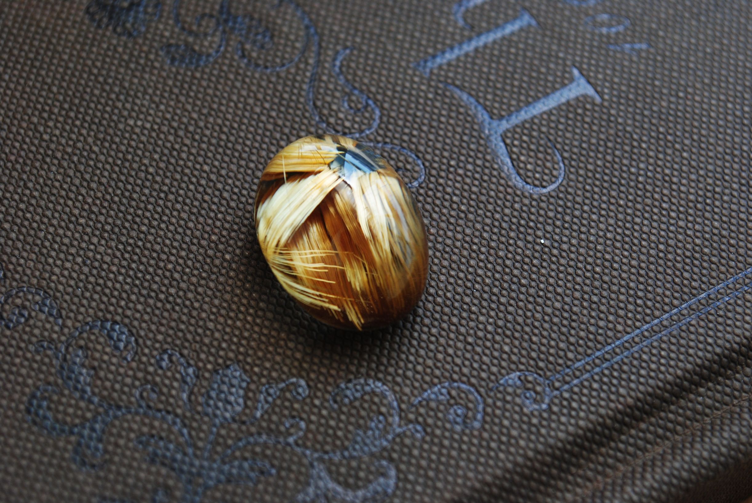 一眼辨别真假翡翠,水晶鉴定真假最简单方法