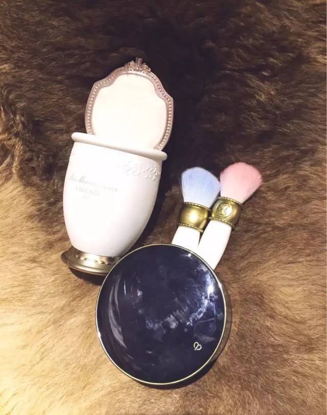 最好用的散粉粉饼,粉饼散粉推荐干皮肤