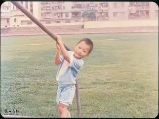 舔屏有一种喷鼻血的方式，叫中国奥运男神！