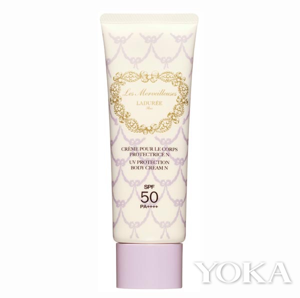 爱上游泳但别让漂*粉白**的干*爱涩**上你