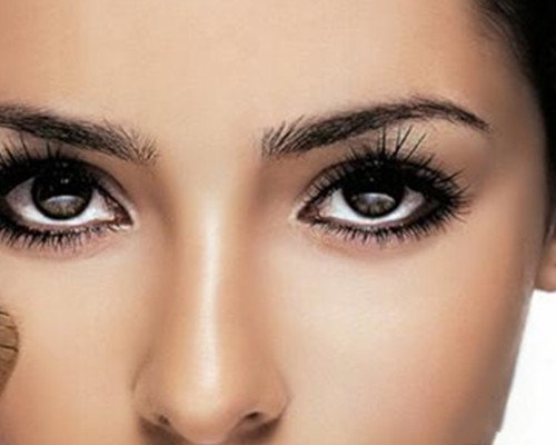 新手如何学习彩妆十个步骤画出完美彩妆