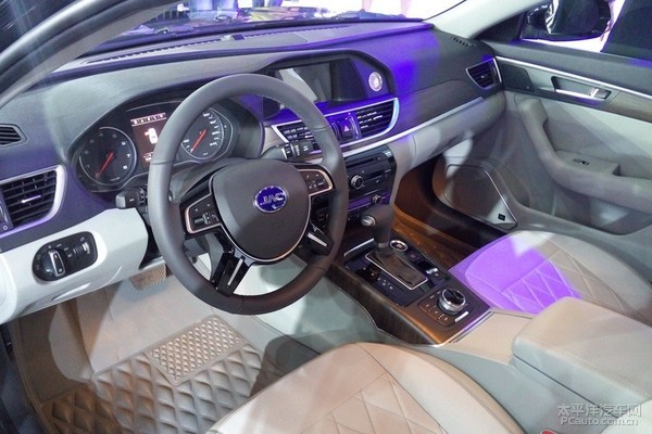 成都车展轿车预览：26款热辣新车抢先看