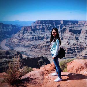 除了豪车还是豪车,除了豪车bba女生还喜欢啥车