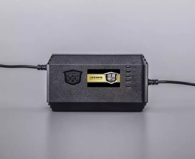 今天从古到今从里到外梳理下黑金电池，请自带小板凳前排就坐