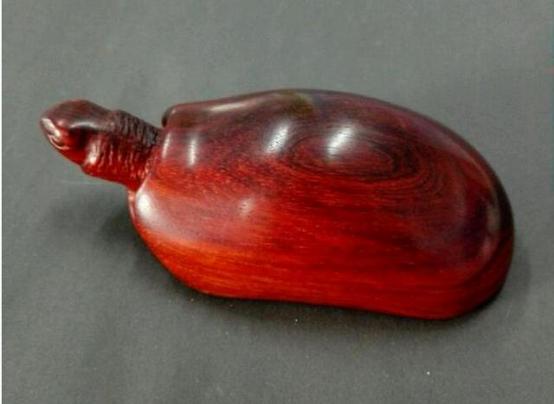 乌龟摆件小叶紫檀,紫檀木手工乌龟