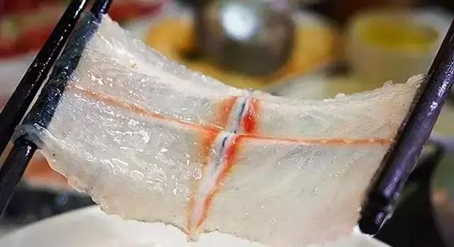 这家神奇的鱼火锅，一路从龙岗火到市中心，两年狂开7家分店！