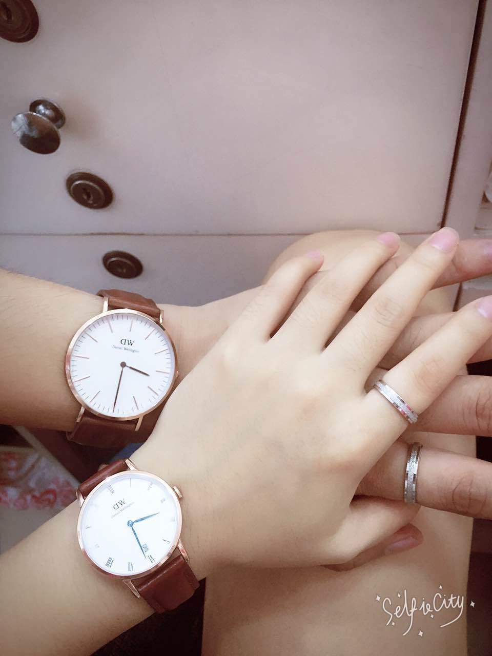 dw手表情侣系列,dw手表情侣款腕表