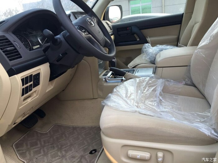 中东版兰德酷路泽460017款,兰德酷路泽2015款中东版讲解