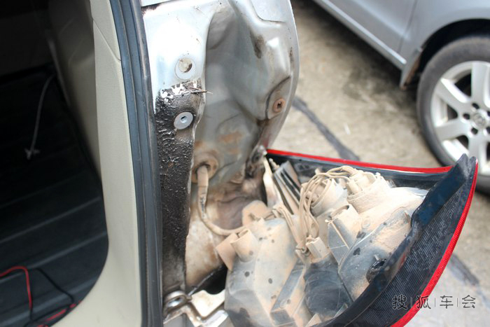 08款骊威空调ac灯关不掉,09款骊威安装倒车影像