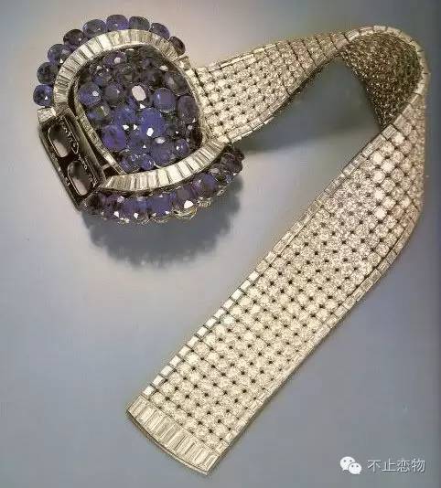 温莎公爵倾城之恋,温莎公爵珠宝图片