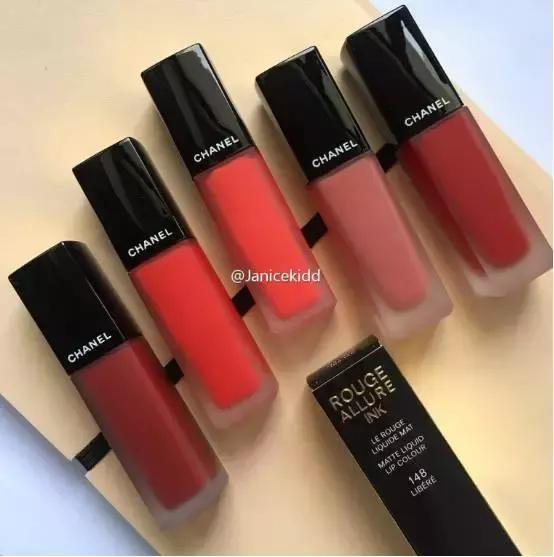 大牌唇膏为什么是盒装,大牌出新口红