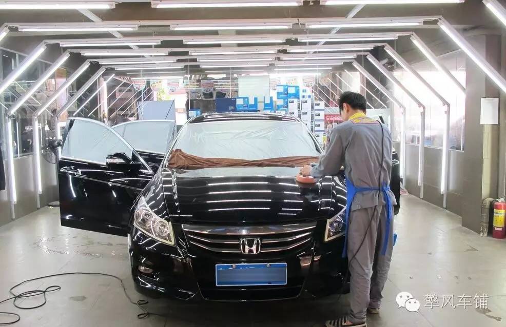 车身保养是打蜡好还是封釉好,买了新车应该给车漆镀膜还是打蜡