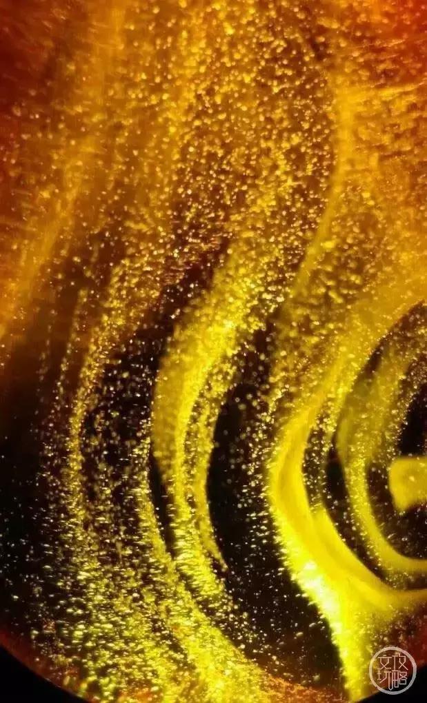 惊艳！史上又有一种蜜蜡美出天际，简直是蜜蜡界的范冰冰！