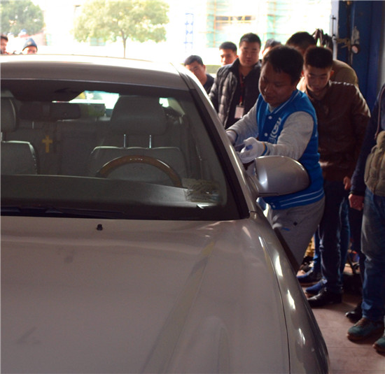 四轮定位是不是没有一个标准参数,四轮定位哪里有问题一目了然